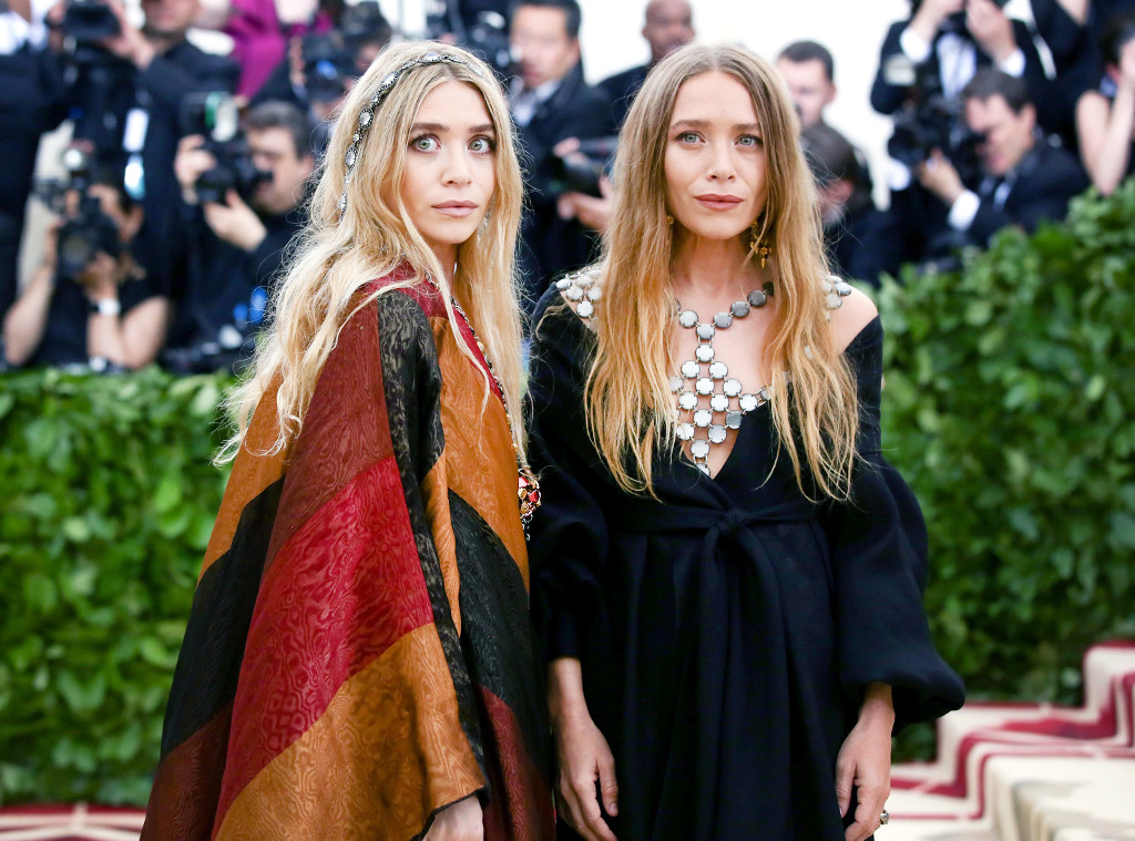 How Ashley Olsen Is Supporting Twin Mary Kate Through Ugly Divorce E Online
